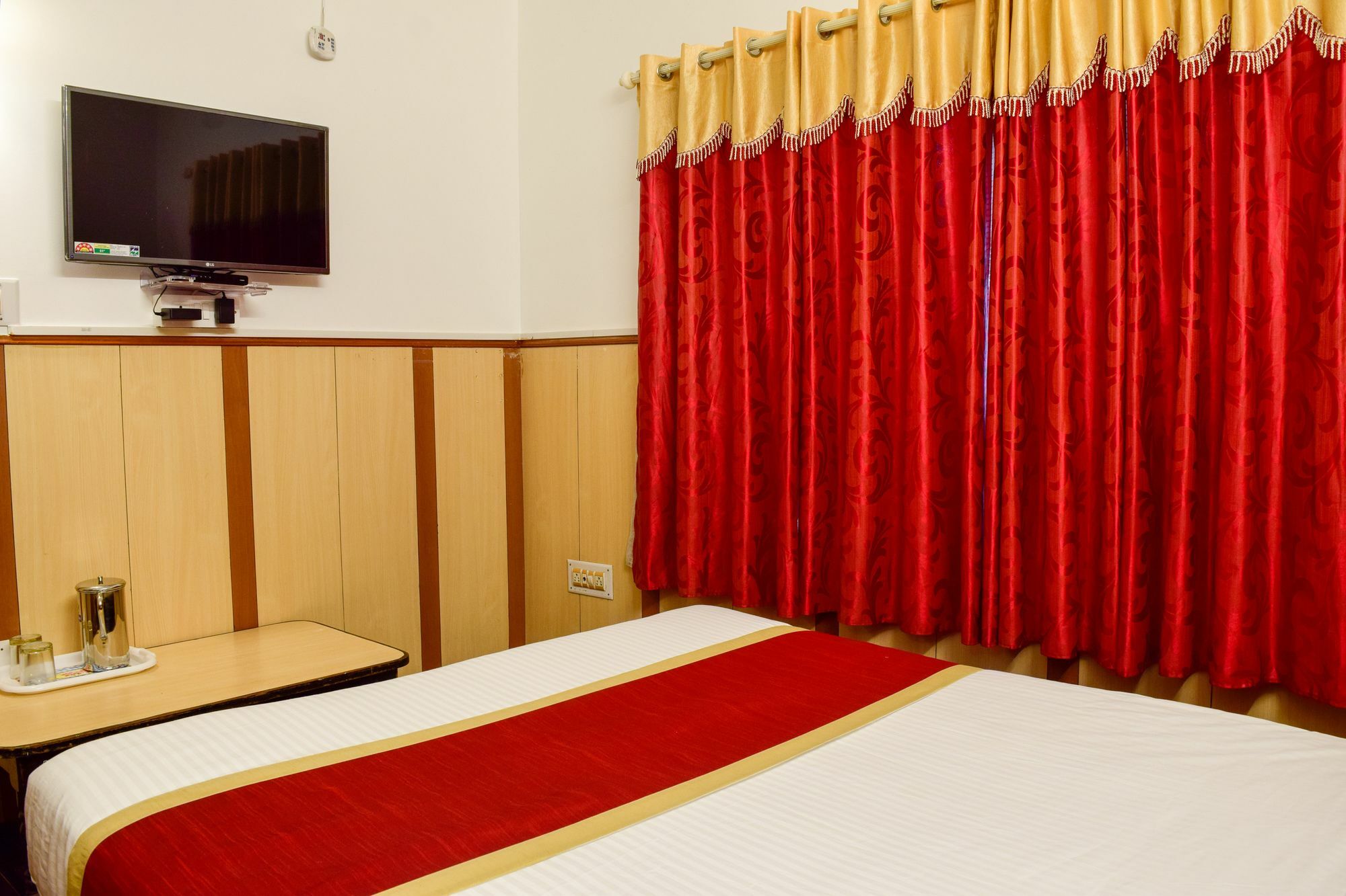 Fabhotel Shivaals Residency - Rajajinagar Bangalore Esterno foto
